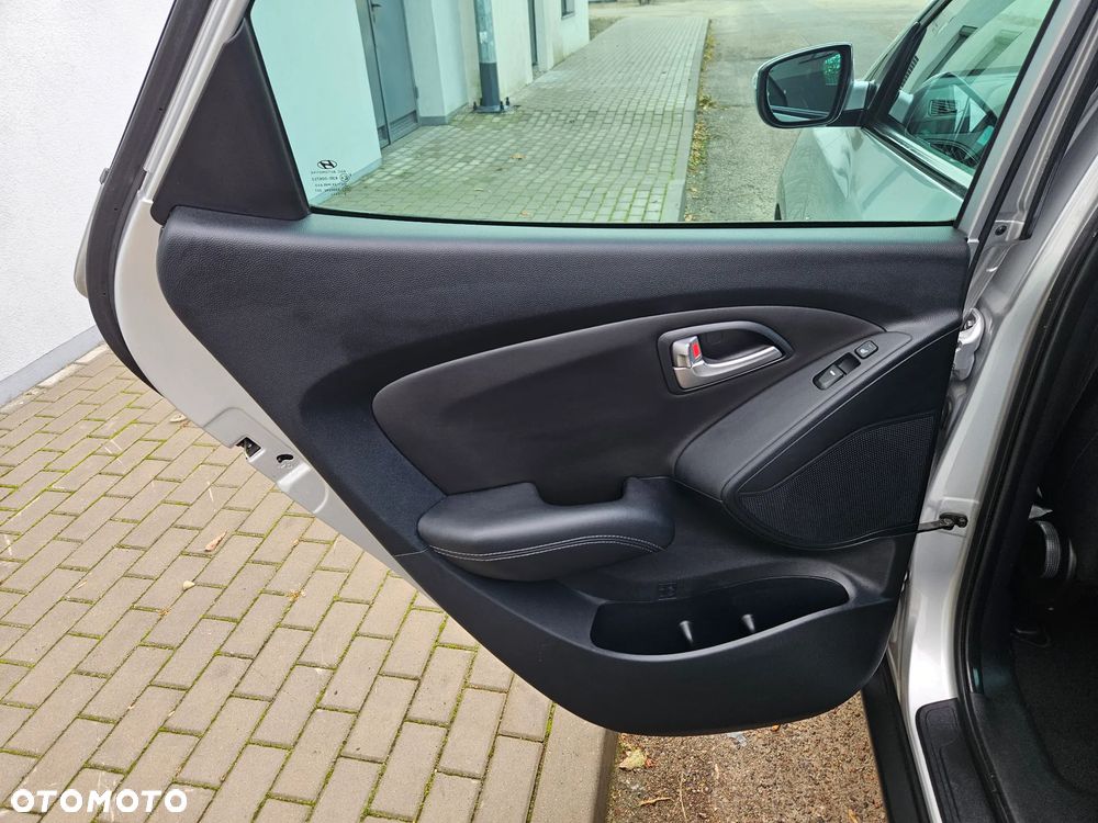 Hyundai ix35 1.6 2WD blue Style - 19