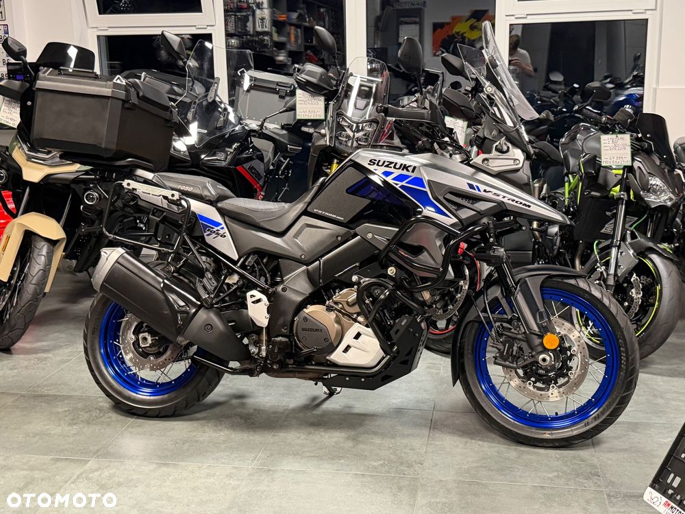 Suzuki V-STROM - 3