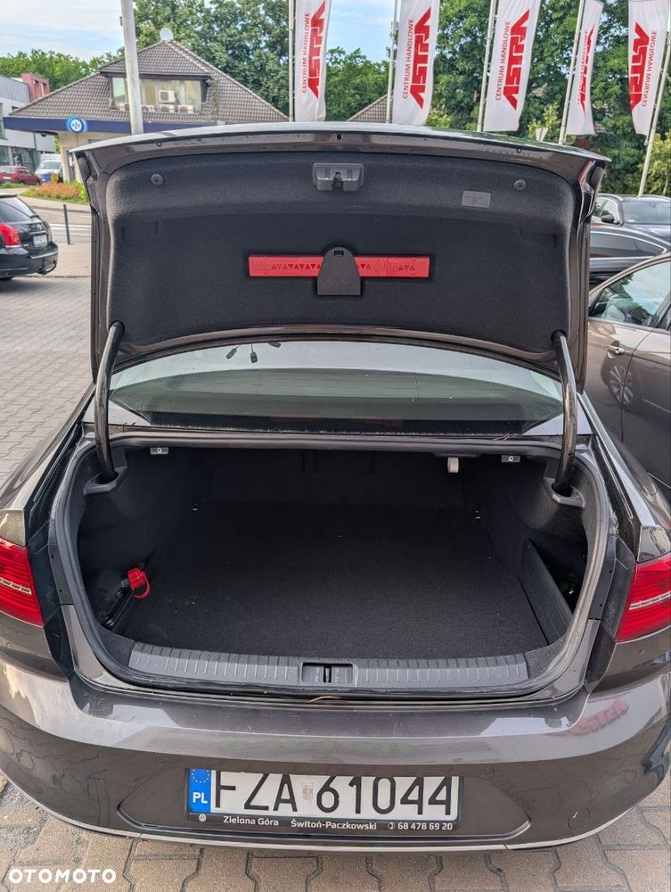 Volkswagen Passat 2.0 TDI BMT Highline DSG - 7