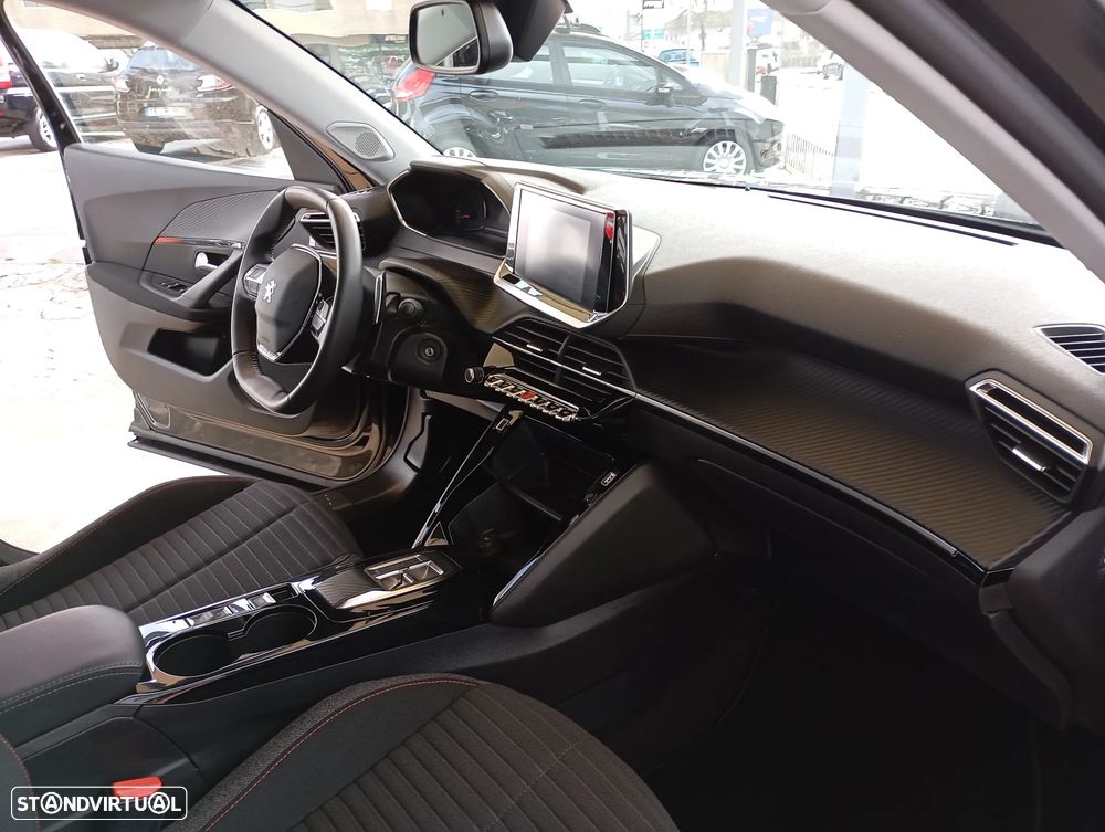 Peugeot 2008 PureTech 130 EAT8 Active Pack - 9