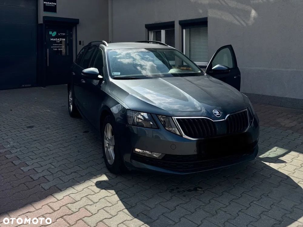 Skoda Octavia 1.6 TDI SCR Active - 1