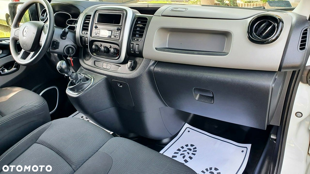 Renault Trafic - 21