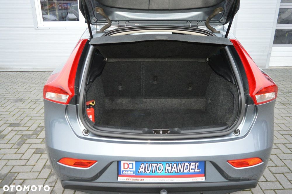 Volvo V40 D2 Geartronic Kinetic - 39