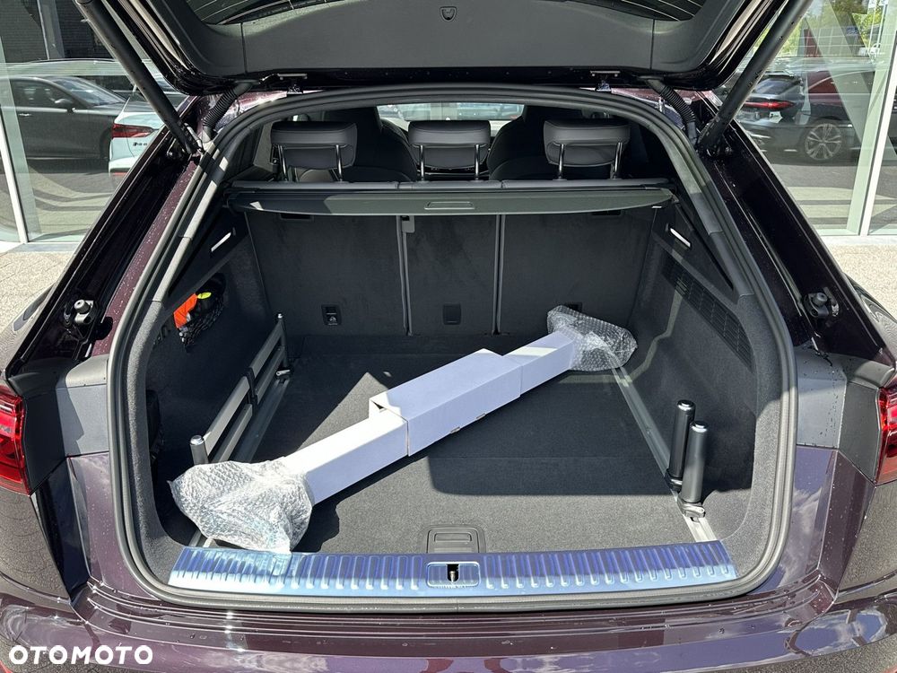 Audi SQ8 - 11