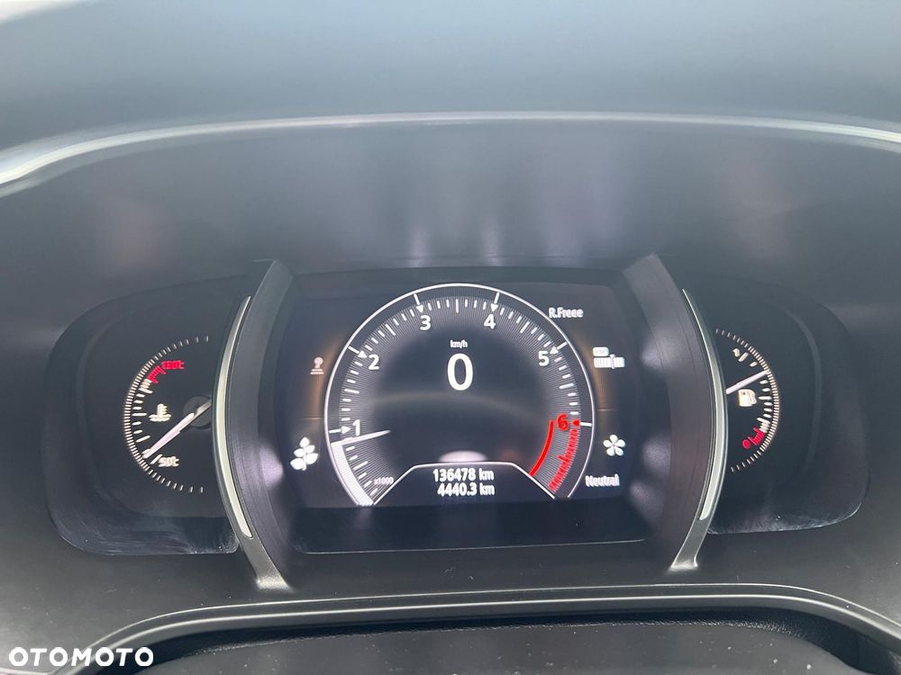 Renault Megane 1.3 TCe FAP Intens - 17