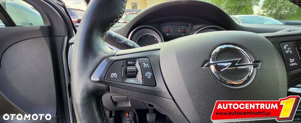 Opel Astra - 24