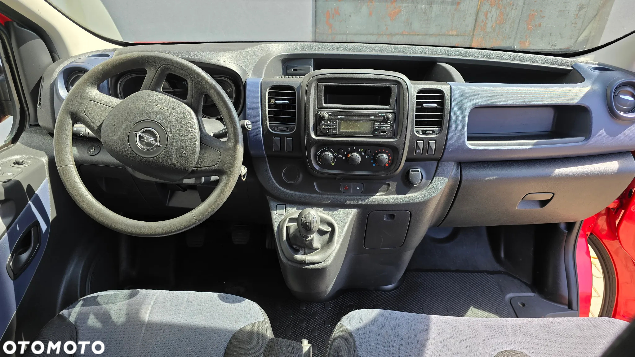 Opel Vivaro 1.6 D (CDTI) L2H1 - 6