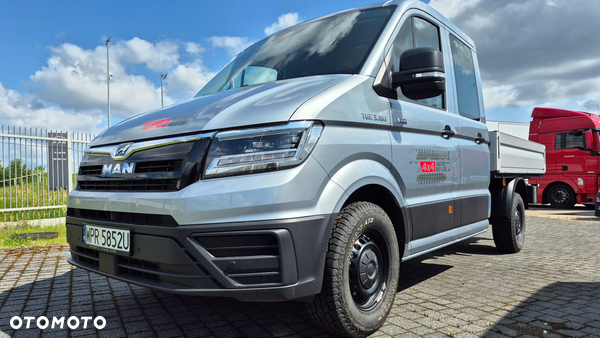 MAN TGE 3.180 4X4 SB