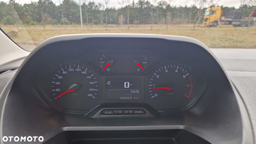 Peugeot partner - 18