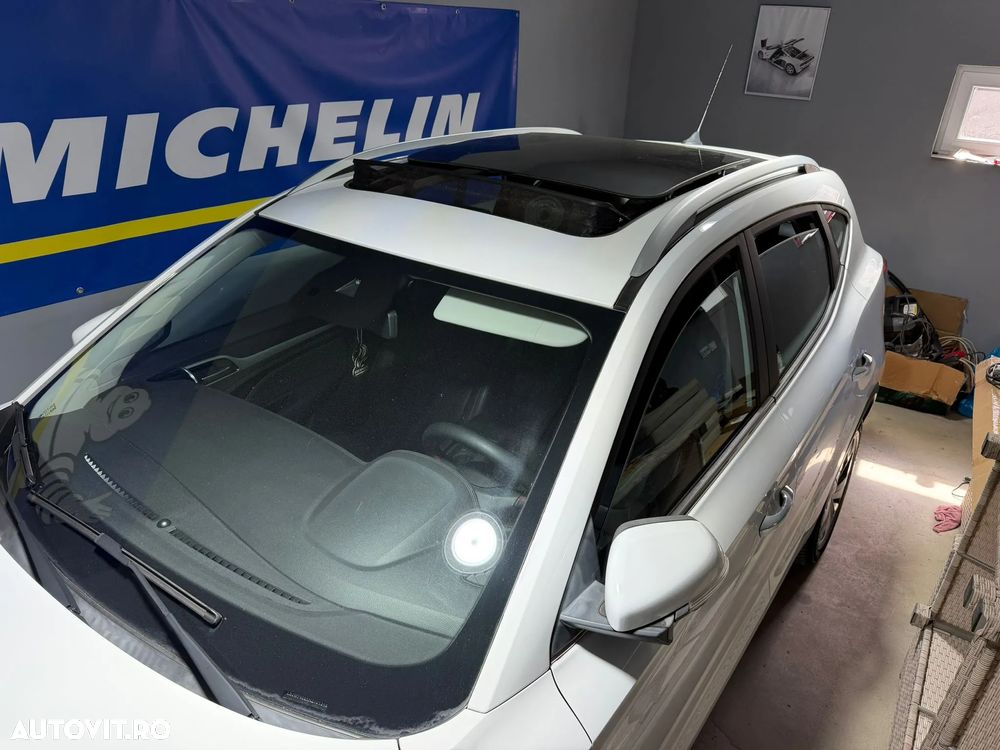 MG ZS EV Standard Luxury - 9