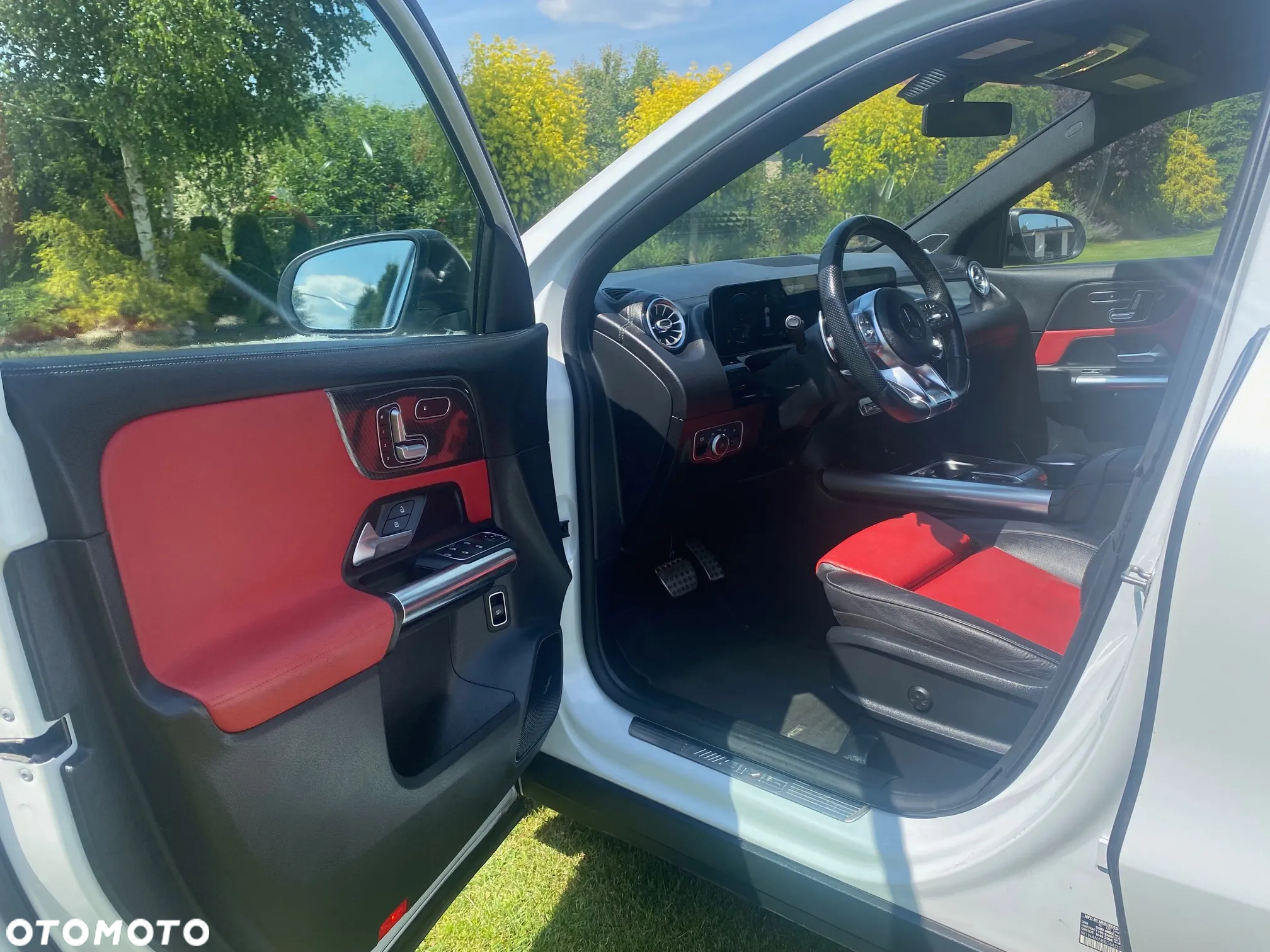 Mercedes-Benz GLA AMG 35 4-Matic - 13