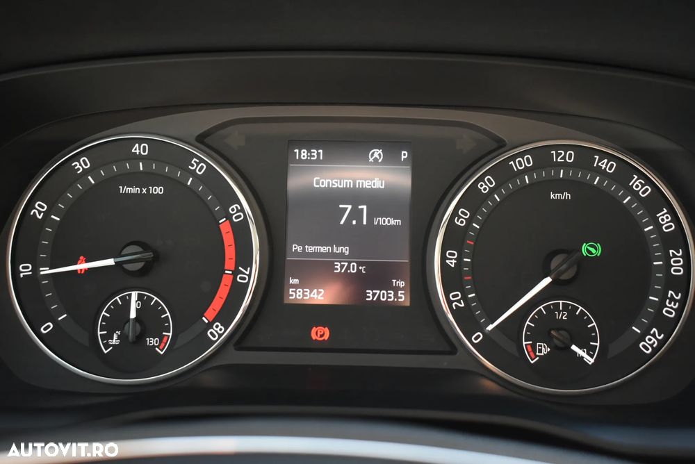 Skoda Octavia 1.5 TSI DSG Mild Hybrid Ambition - 6