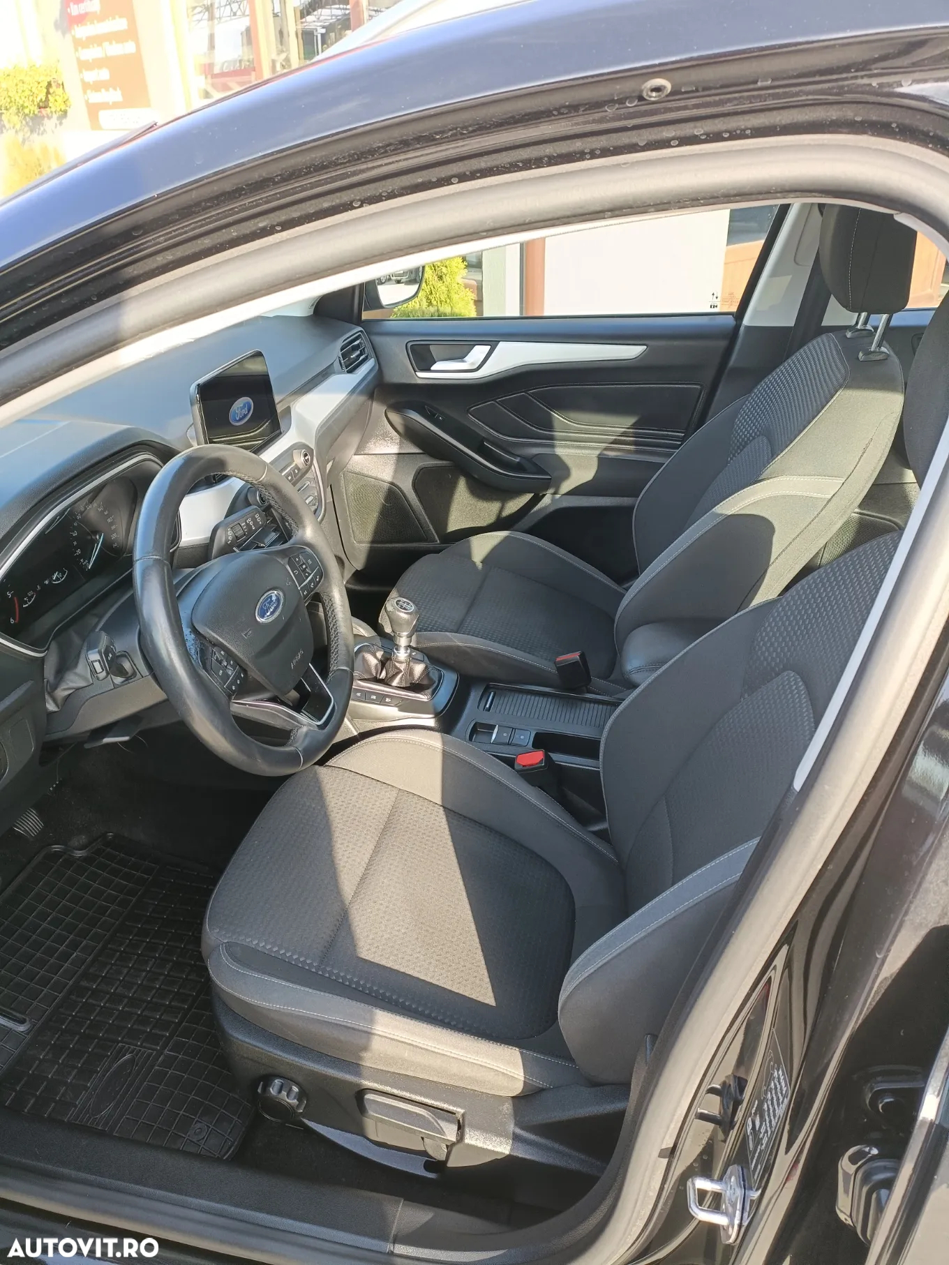 Ford Focus 1.5 EcoBlue Active Business - 30