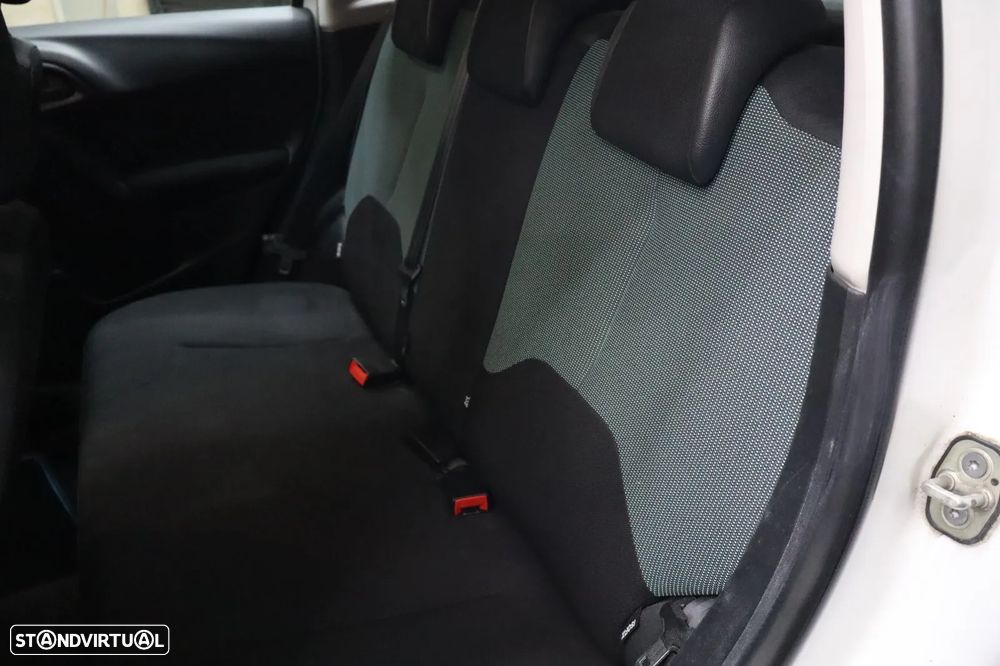 Citroën C3 Pure Tech Feel - 11