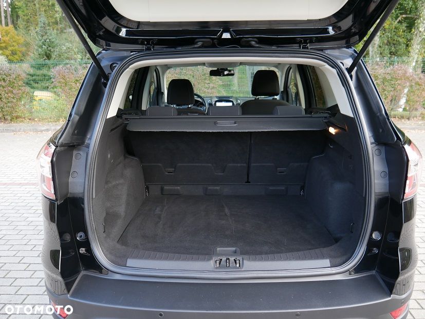 Ford Kuga - 31
