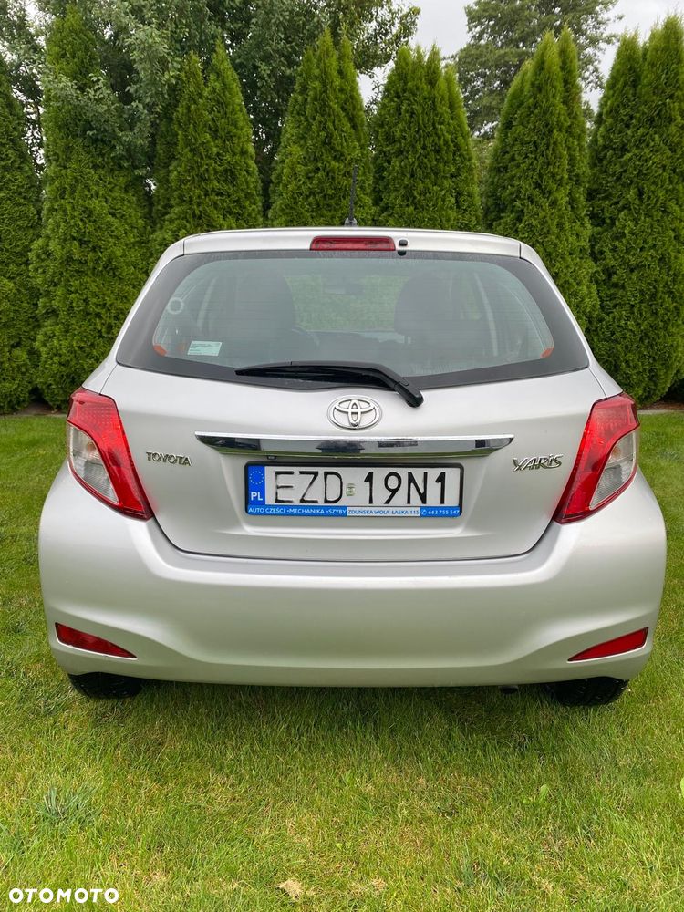 Toyota Yaris 1.4 D-4D Life - 8