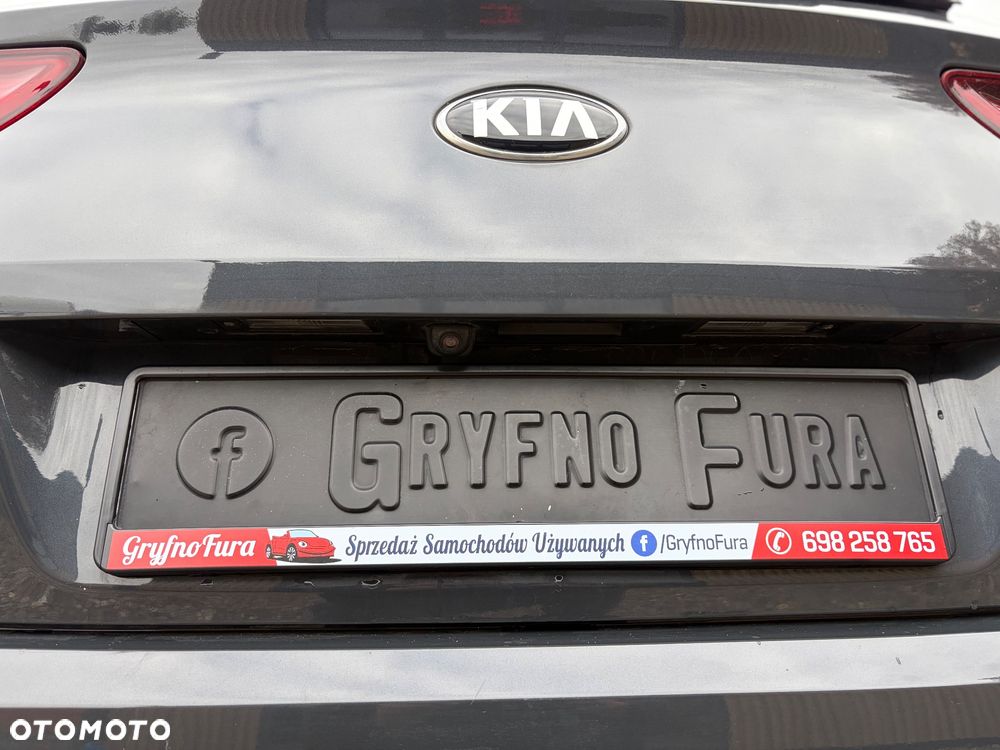 Kia Ceed 1.4 T-GDI DCT OPF Platinum Edition - 9