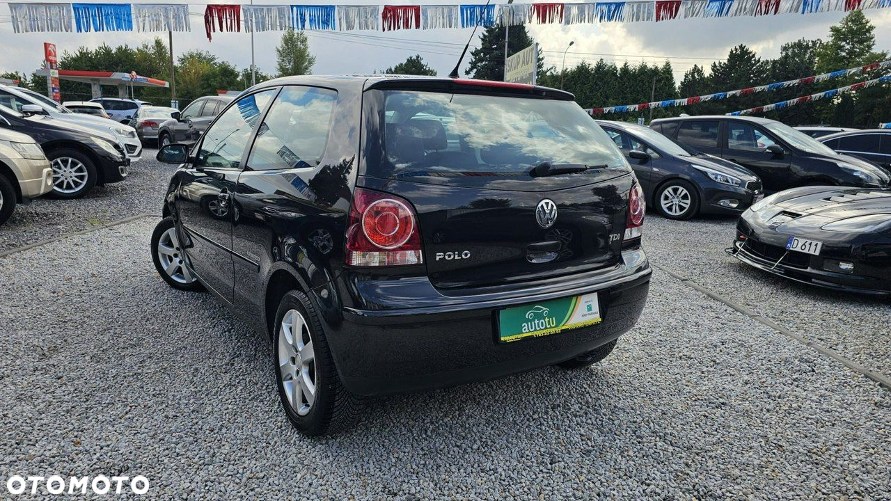 Volkswagen Polo - 9