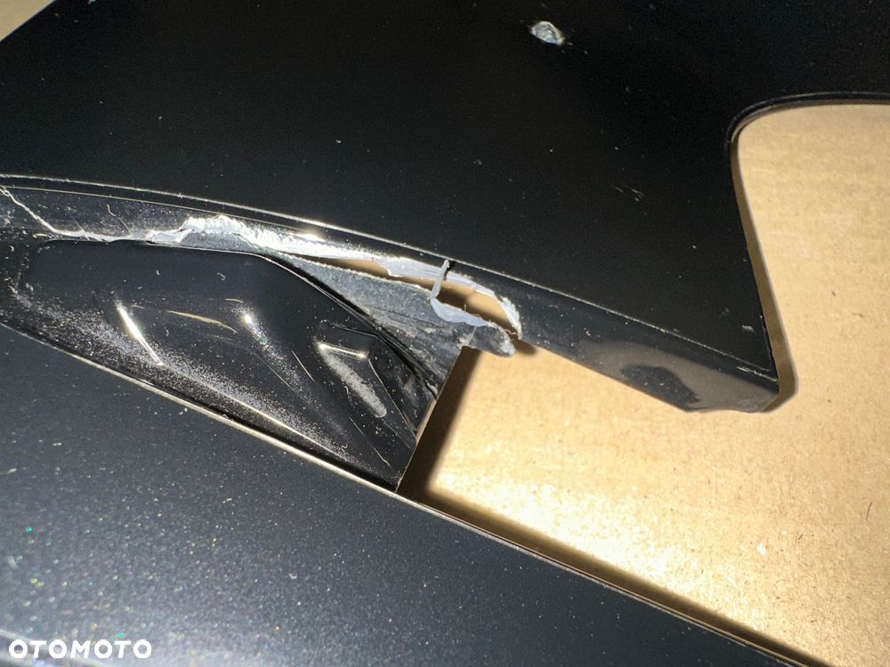 Listwa zderzaka lotka wlot powietrza prawy przód Porsche Cayenne Sport Design 9y0807796j 9y0 807 796 j - 2