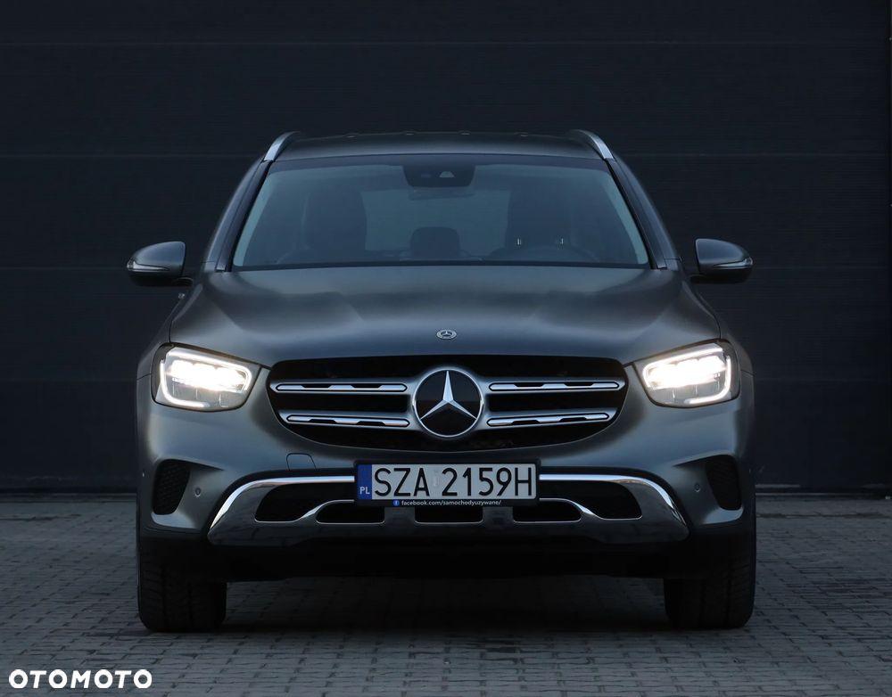 Mercedes-Benz GLC - 36