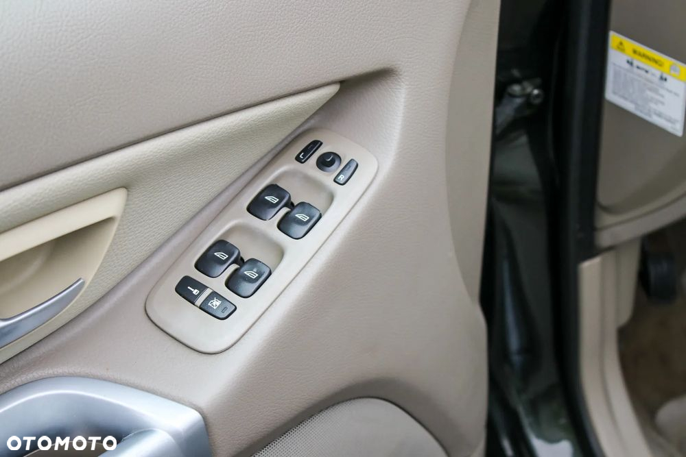 Volvo XC 90 2.9 T6 Momentum - 28