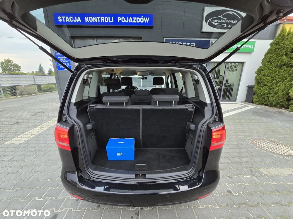 Volkswagen Touran 1.6 TDI DPF BlueMotion Technology Comfortline - 18