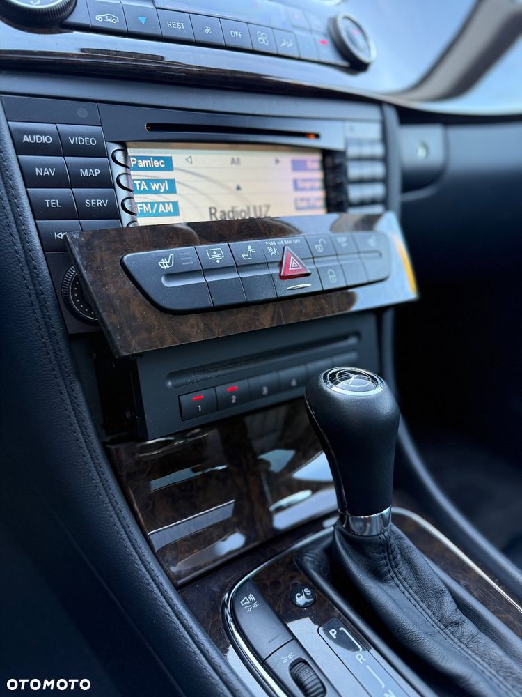 Mercedes-Benz CLS 350 - 25