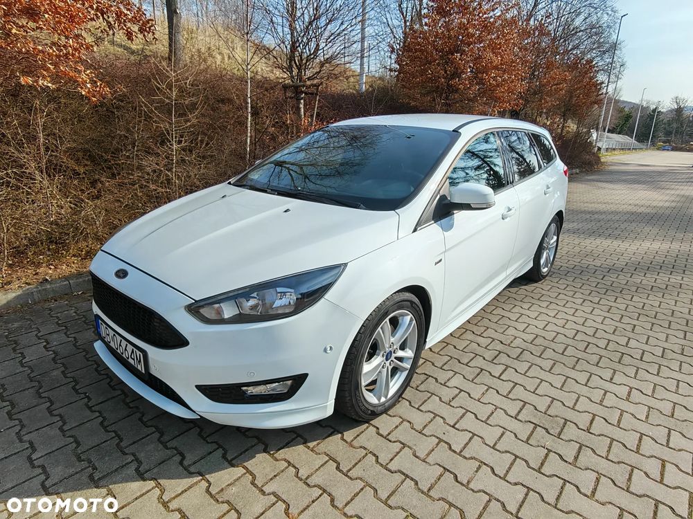 Ford Focus 1.5 EcoBoost STart-Stopp-System ST-LINE - 1