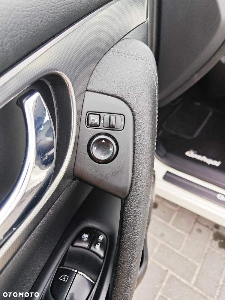 Nissan Qashqai - 27