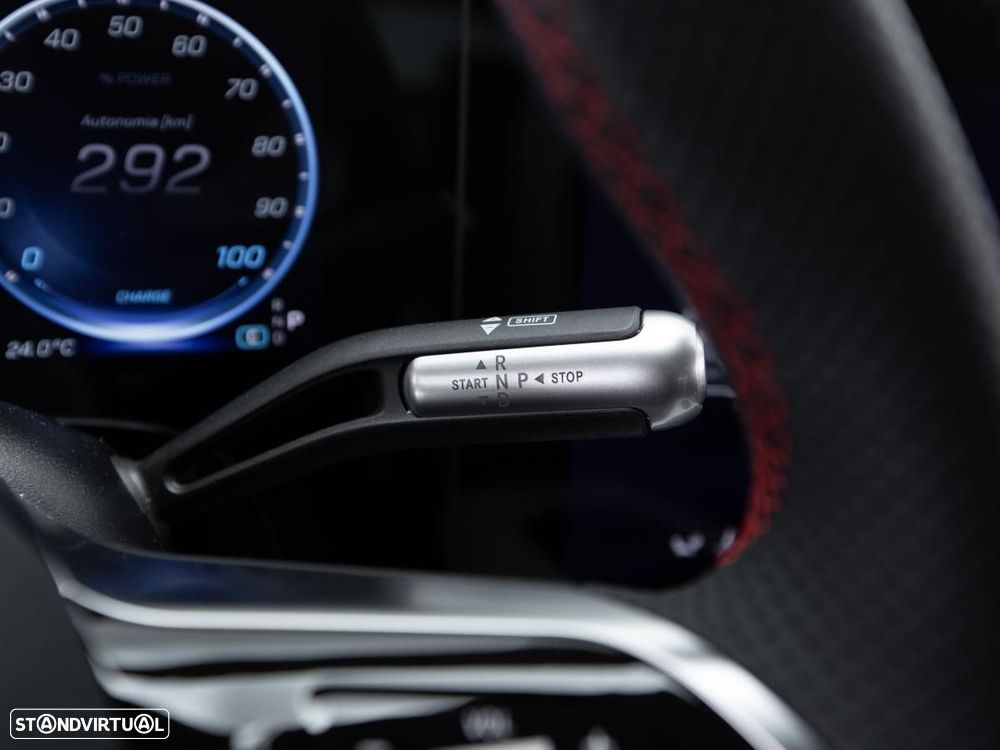 Mercedes-Benz CLA 350 EQ 4Matic - 29