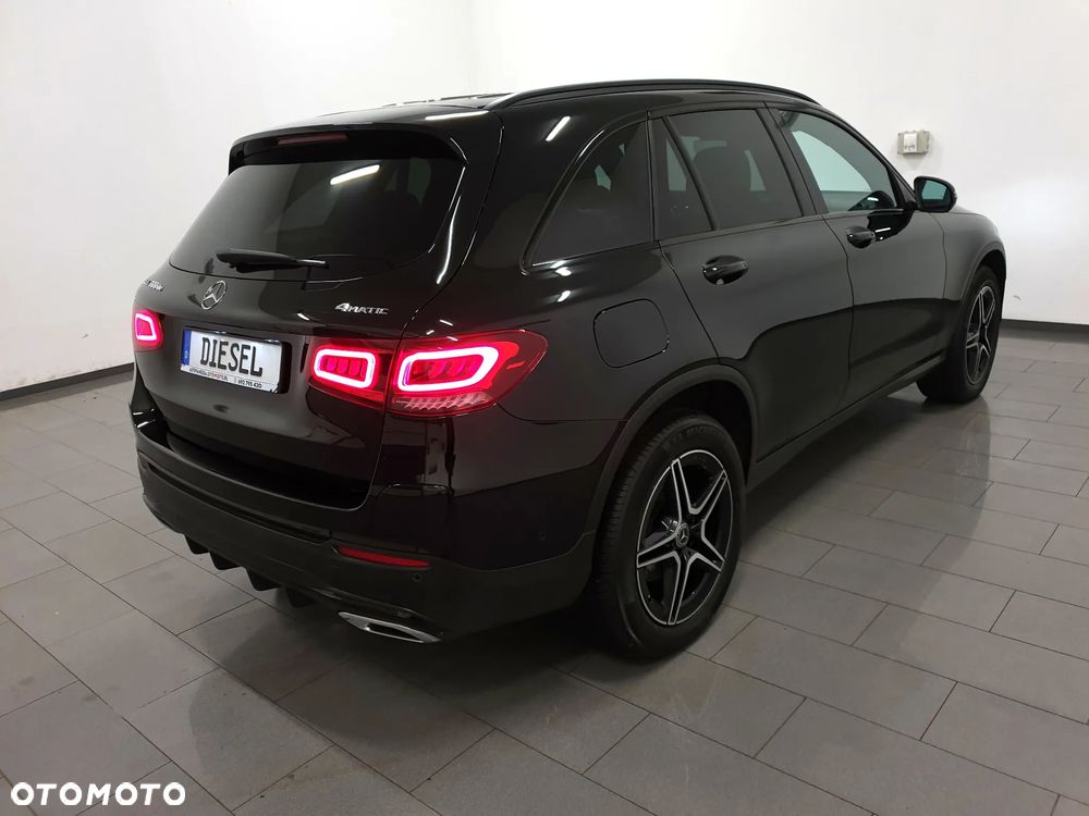 Mercedes-Benz GLC 300 de 4Matic 9G-TRONIC AMG Line Plus - 6