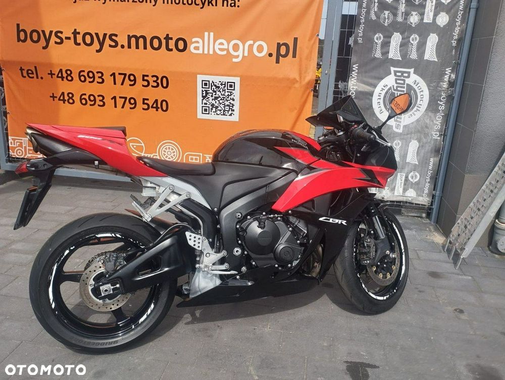 Honda CBR - 6