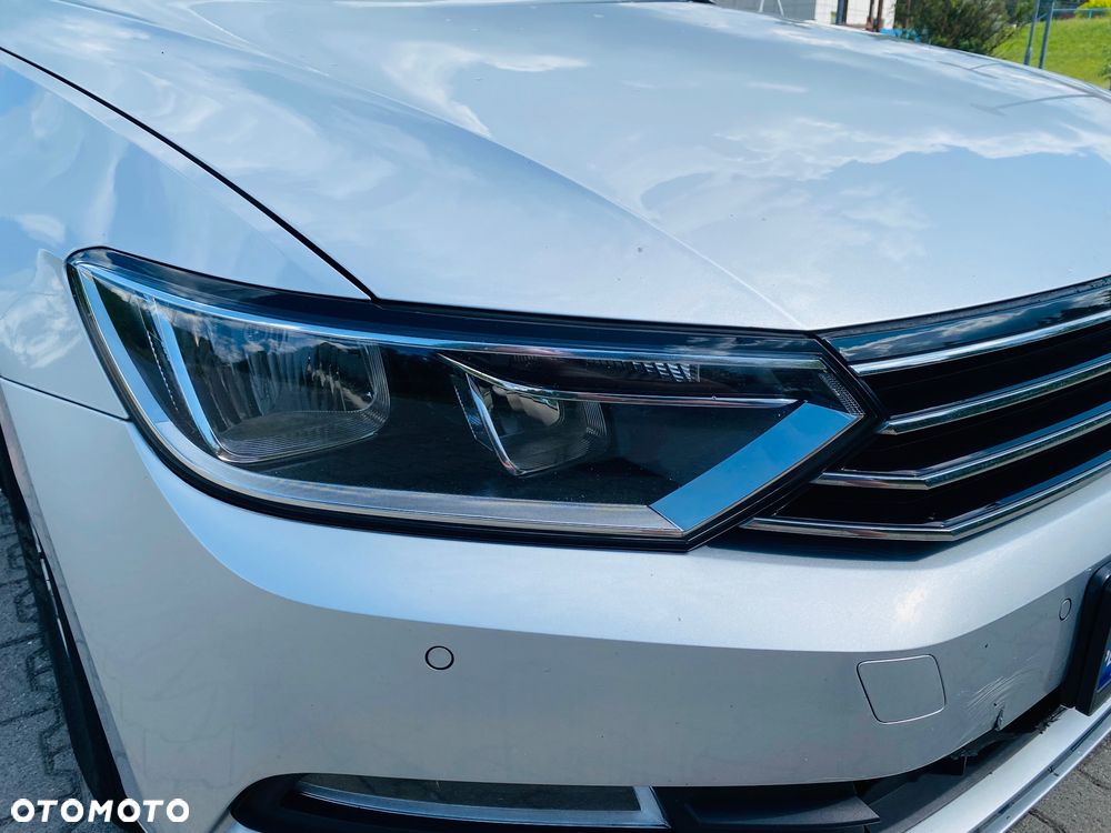 Volkswagen Passat - 16