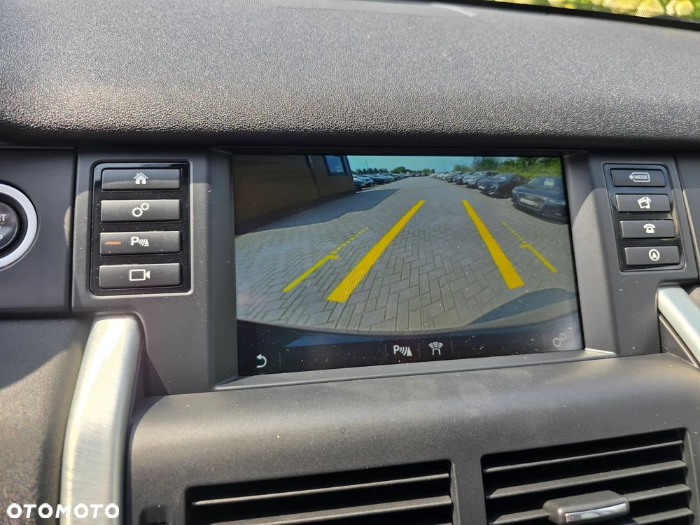 Land Rover Discovery Sport - 33
