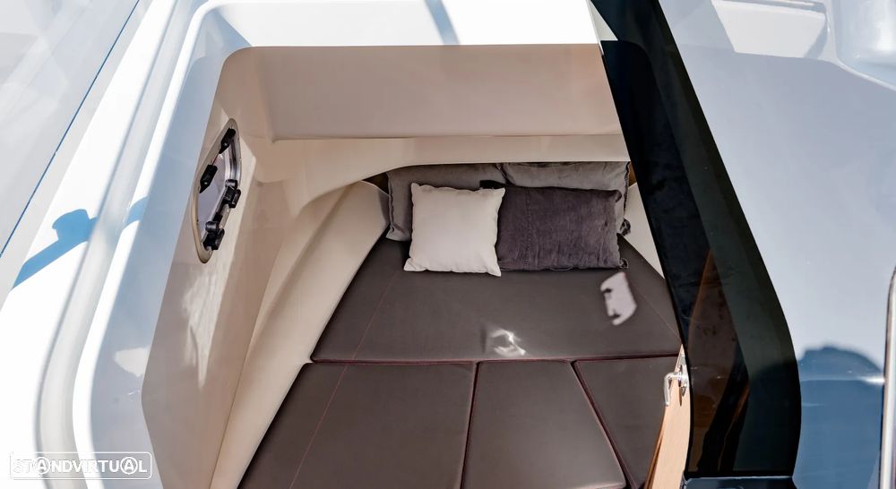 Beneteau flyer spacedeck 8.8 - 16