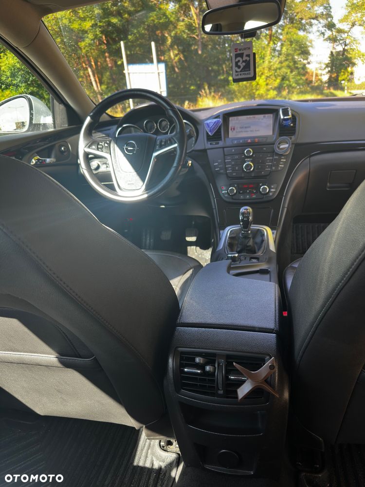 Opel Insignia 2.0 CDTI Cosmo - 9