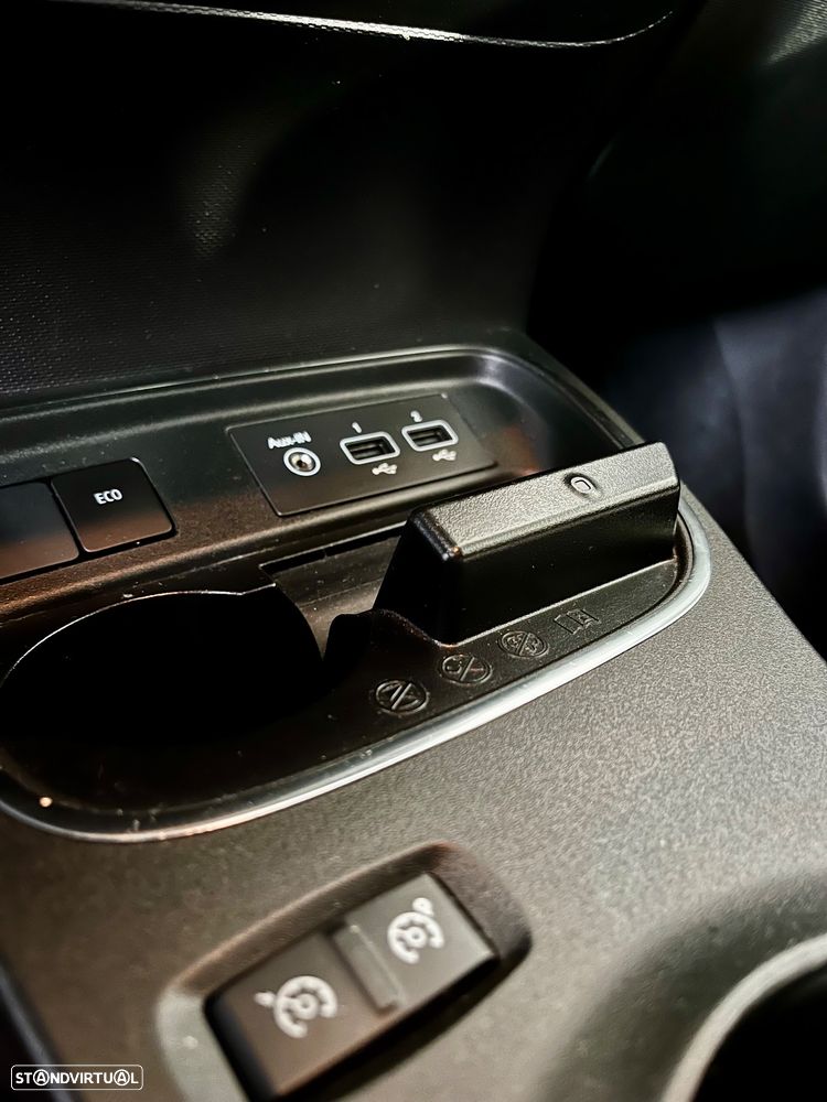 Renault Twingo E-Tech. 22 Urban Night - 15