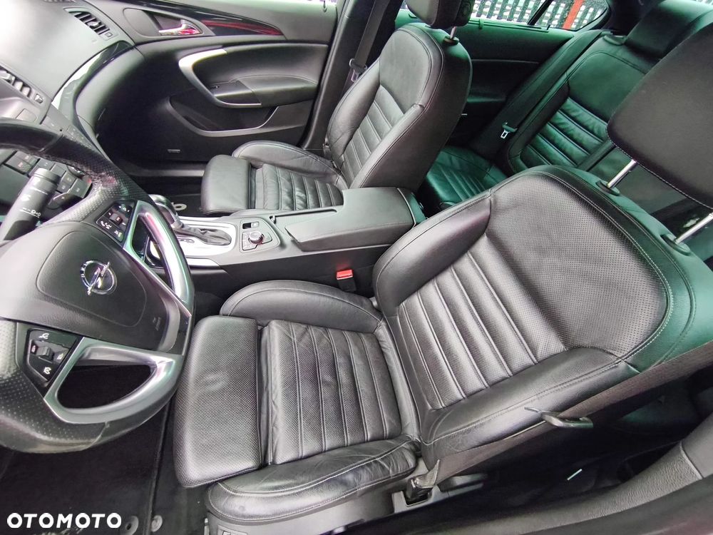 Opel Insignia 2.0 T Cosmo 4x4 - 6