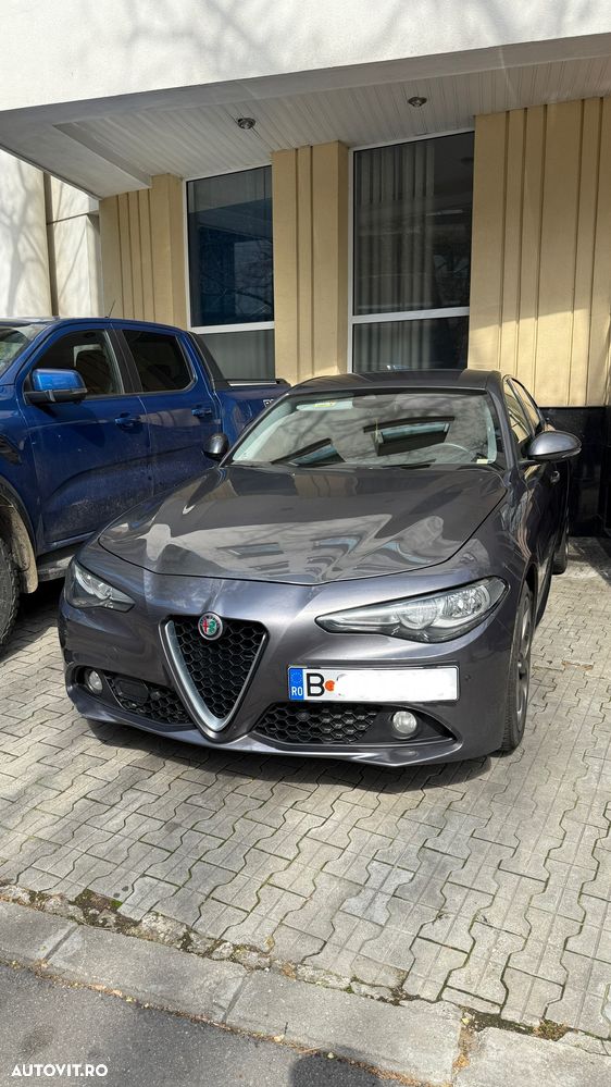 Alfa Romeo Giulia - 12