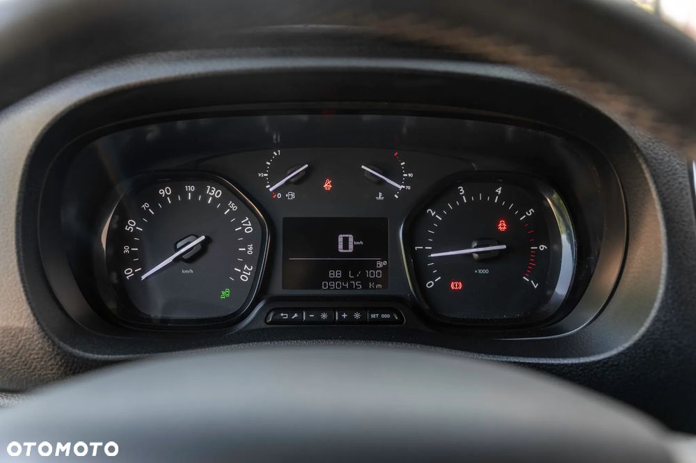 Opel Vivaro - 23