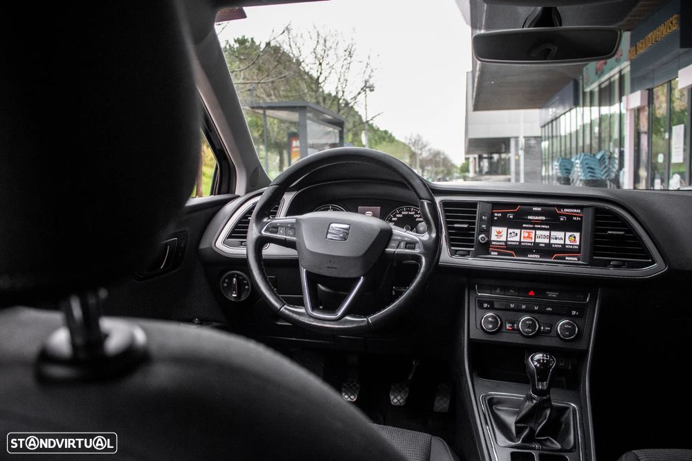 SEAT Leon ST 1.6 TDI Reference S/S - 32