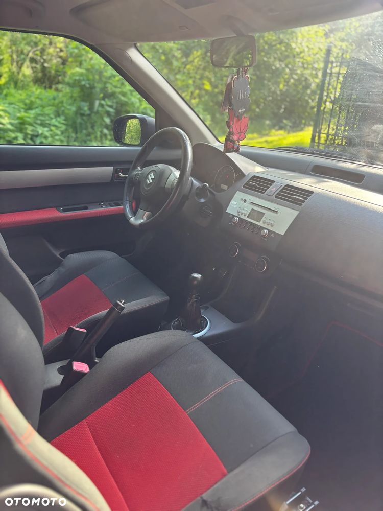 Suzuki Swift - 22