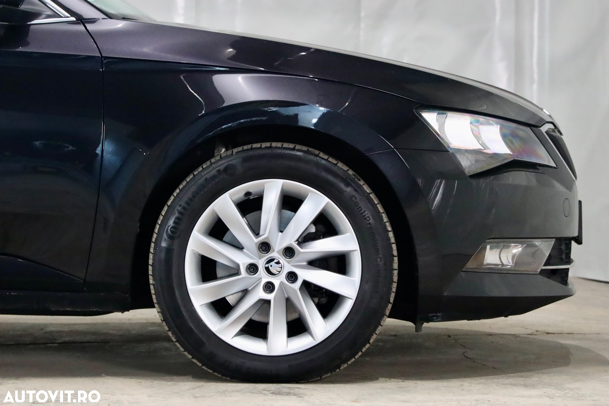 Skoda Superb 2.0 TDI DSG Style - 35