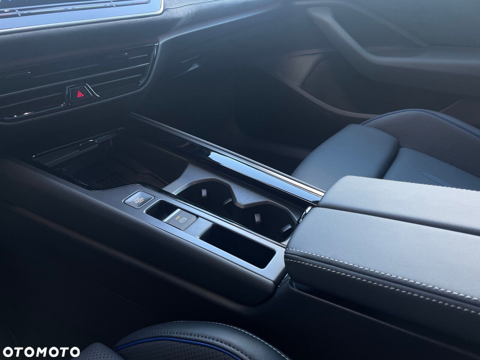 Volkswagen Passat - 27