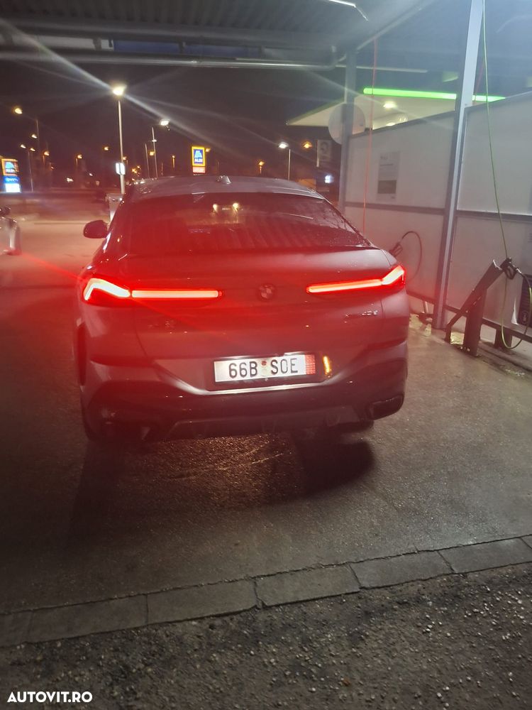 BMW X6 xDrive40d AT MHEV - 10