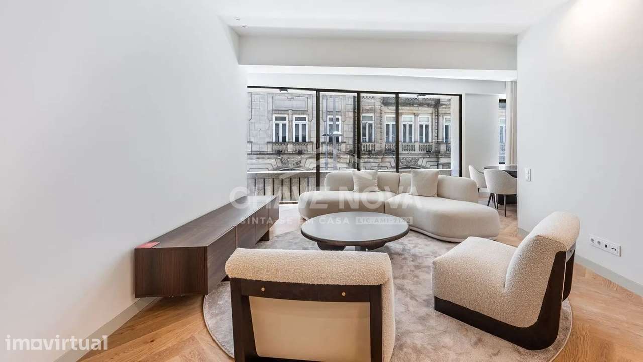 LA- Apartamento T3 para venda na Baixa do Porto -Sá da Bandeira 31 - Grande imagem: 2/16