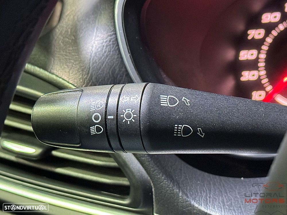 Fiat Tipo 1.3 M-Jet Lounge Tech J17 - 22