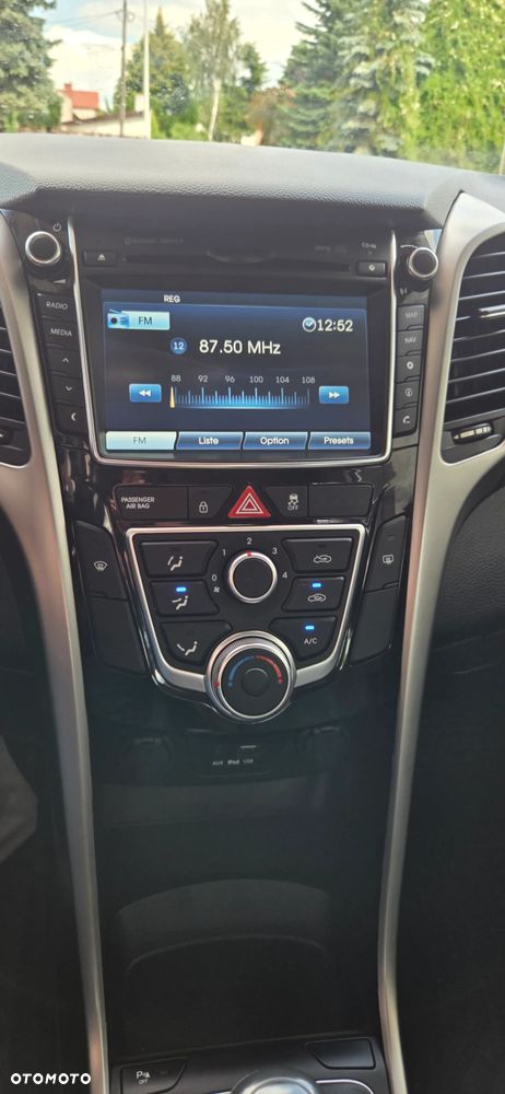 Hyundai i30 1.6 CRDi Premium - 25
