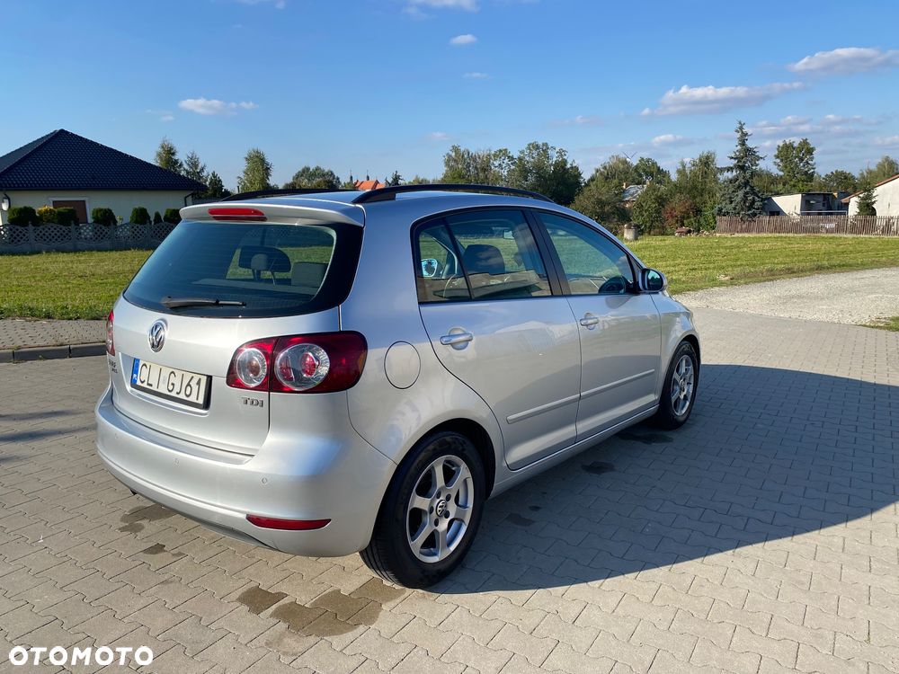 Volkswagen Golf 1.6 TDI DPF Comfortline - 4