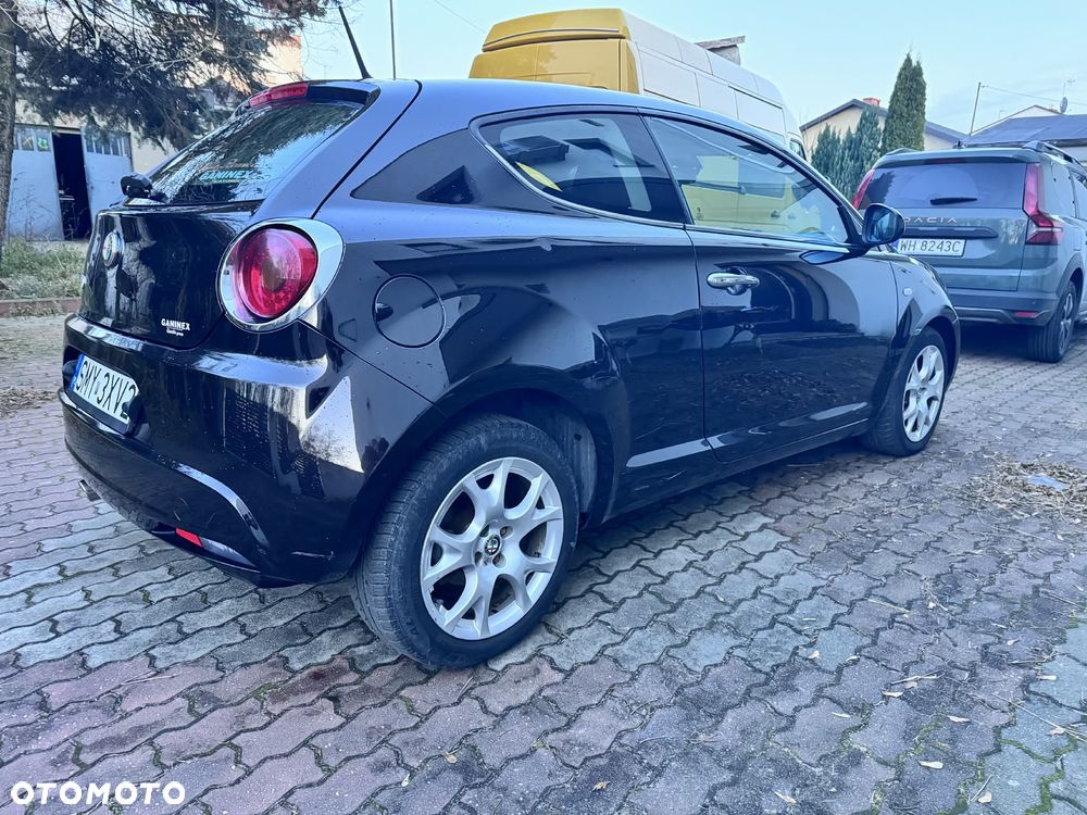 Alfa Romeo Mito 1.4 MultiAir Distinctive S&S - 12